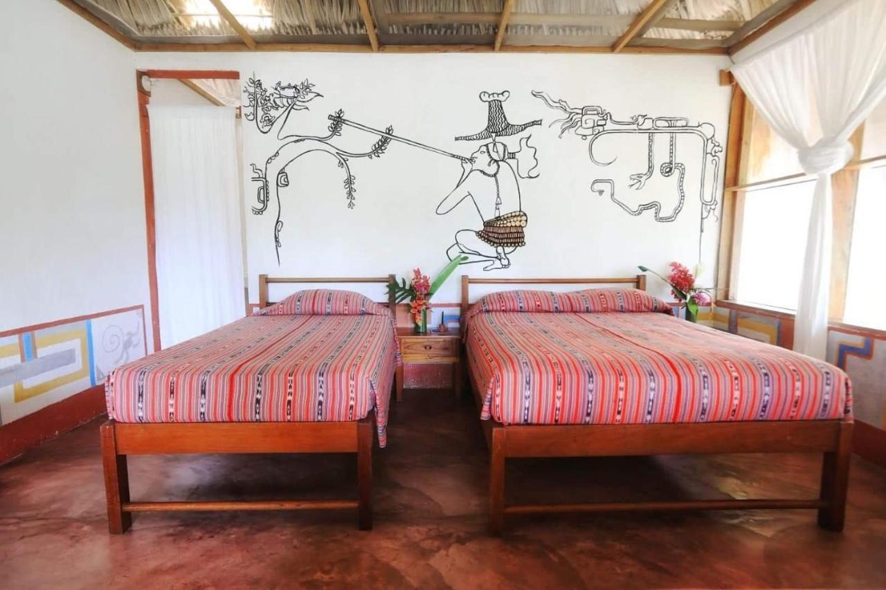 Ecolodge El SombreroLaguna Yaxha エクステリア 写真