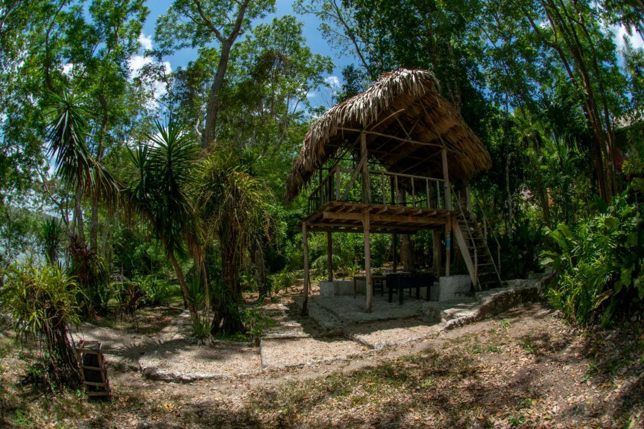 Ecolodge El SombreroLaguna Yaxha エクステリア 写真